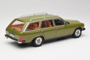 Mercedes W123 200T Cypress Žalias BoS Models 1:18 BOS008 Metalas - nuotrauka 2 iš 6