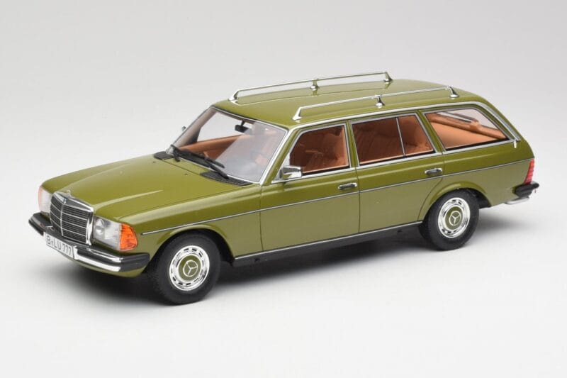 Mercedes W123 200T Cypress Žalias BoS Models 1:18 BOS008 Metalas