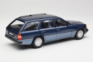 Mercedes 300D W124 T-Modell Nautical Mėlynas Norev 1:18 183962 Metalas - nuotrauka 3 iš 8