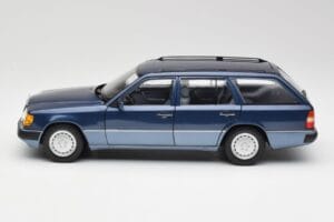 Mercedes 300D W124 T-Modell Nautical Mėlynas Norev 1:18 183962 Metalas - nuotrauka 4 iš 8