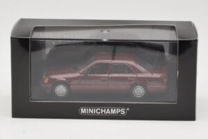 Mercedes W124 Dark Red Metallic Minichamps 1:43 MB002 Metalas - nuotrauka 4 iš 4