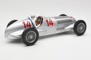 Mercedes W125 #14 Daimler-Benz AG M. von Brauchitsch 2nd Place German GP 1937 Minichamps 1:18 155373114 Metalas - nuotrauka 2 iš 6