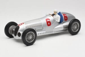 Mercedes W125 #6 Daimler-Benz AG R. Caracciola 2nd Place Eifel Race Nurburgring 1937 Minichamps 1:18 155373106 Metalas