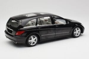 Mercedes R-Class W251 Obsidian Juodas Minichamps 1:18 150034601 Metalas - nuotrauka 3 iš 8