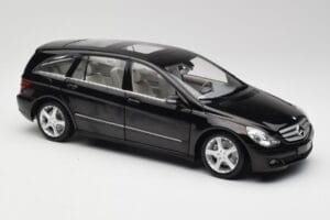 Mercedes R-Class W251 Obsidian Juodas Minichamps 1:18 150034601 Metalas - nuotrauka 6 iš 8