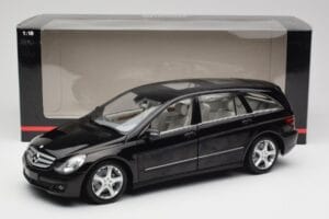 Mercedes R-Class W251 Obsidian Juodas Minichamps 1:18 150034601 Metalas - nuotrauka 8 iš 8