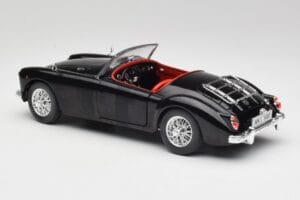 MGA English Roadster Juodas Revell 1:18 84559091 Metalas - nuotrauka 7 iš 8
