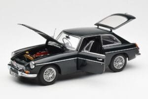 MGB GT Mk2 Coupe Racing Žalias AUTOart 1:18 76602 Metalas - nuotrauka 2 iš 8