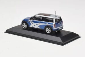 Mini Clubman R55 Cooper S Blue Metallic Onitsuka Tiger Minichamps 1:43 403138676 Metalas - nuotrauka 3 iš 4