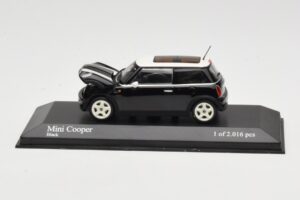 MINI Cooper R50 Juodas Minichamps 1:43 431138101 Metalas - nuotrauka 2 iš 5