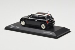 MINI Cooper R50 Juodas Minichamps 1:43 431138101 Metalas - nuotrauka 4 iš 5
