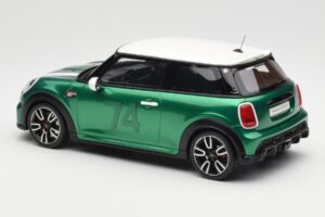 MINI Cooper F56 JCW British Racing Žalias Otto 1:18 OT1098 Derva - nuotrauka 5 iš 6