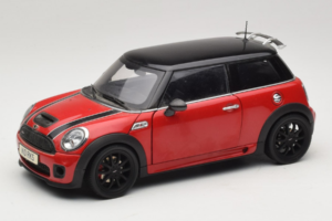 Mini Cooper John Cooper Works R56 Raudonas & Juodas Kyosho 1:18 80430419909 Metalas