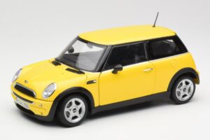 Mini Cooper One R50 Aerodinaminis Paketas Geltonas Kyosho 1:18 80430148553 Metalas