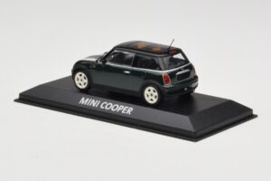 Mini Cooper S R53 Žalia Su Juostelėmis Minichamps 1:43 MINI006 Metalas - nuotrauka 3 iš 4
