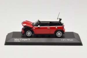 MINI Cooper S R53 Raudonas Minichamps 1:43 431138200 Metalas - nuotrauka 5 iš 5