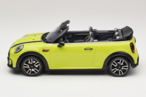 Mini JCW Cabrio F57 Zesty Yellow C5H Otto 1:18 OT1303 Derva - nuotrauka 3 iš 6