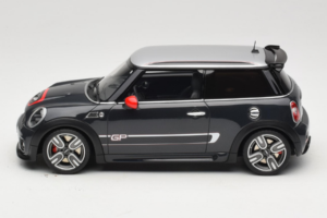 Mini John Cooper Works GP2 R56 Thunder Grey Otto 1:18 OT497 Derva - nuotrauka 3 iš 6