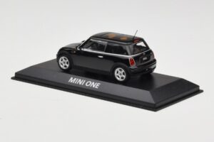 Mini One R50 Juodas Su Juodu Stogu Minichamps 1:43 MINI005 Metalas - nuotrauka 3 iš 5