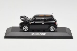 Mini One R50 Juodas Su Juodu Stogu Minichamps 1:43 MINI005 Metalas - nuotrauka 5 iš 5