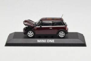 Mini One R50 Tamsiai Raudonas Su Juodu Stogu Minichamps 1:43 MINI008 Metalas - nuotrauka 5 iš 5