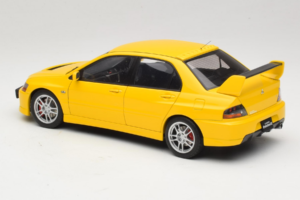 Mitsubishi Lancer Evolution IX GSR Geltonas AUTOart 1:18 77192 Metalas - nuotrauka 7 iš 8