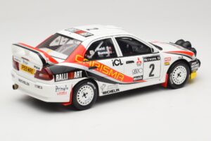 Mitsubishi Carisma GT Group N2 R. Burns / R. Reid RAC Rally 1997 Baltas Otto 1:18 OT1192 Derva - nuotrauka 2 iš 6