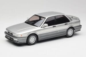 Mitsubishi Galant VR-4 Sidabrinis IXO 1:18 18CMC191 Metalas