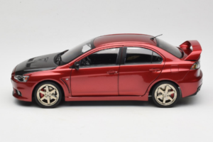 Mitsubishi Lancer Evolution X Raudonas OEM 1:18 MLE02 Metalas - nuotrauka 4 iš 8