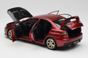 Mitsubishi Lancer Evolution X Raudonas OEM 1:18 MLE02 Metalas - nuotrauka 5 iš 8