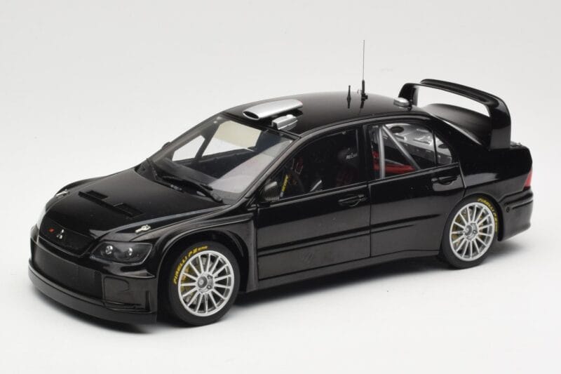 Mitsubishi Lancer Evolution WRC Plain Body Juodas AUTOart 1:18 80528 Metalas