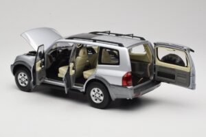Mitsubishi Pajero V73 Mėlynas YC Model 1:18 241218040102010209 Metalas - nuotrauka 5 iš 8