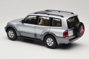 Mitsubishi Pajero V73 Mėlynas YC Model 1:18 241218040102010209 Metalas - nuotrauka 7 iš 8