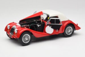 Morgan 4/4 Plus Competition Hardtop Raudonas Kyosho 1:18 08114R Metalas - nuotrauka 2 iš 8