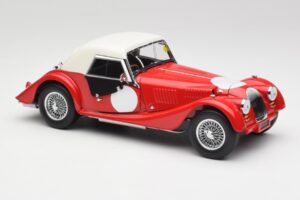 Morgan 4/4 Plus Competition Hardtop Raudonas Kyosho 1:18 08114R Metalas - nuotrauka 6 iš 8