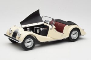 Morgan 4/4 Series II Baltas Kyosho 1:18 08111W Metalas - nuotrauka 2 iš 8