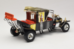 Munsters Koach Juodas ERTL 1:18 33036 Metalas - nuotrauka 2 iš 6