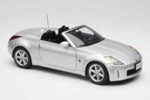 Nissan 350Z Z33 Roadster Diamond Sidabrinis AUTOart 1:18 77371 Metalas - nuotrauka 6 iš 8