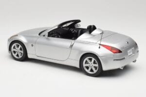 Nissan 350Z Z33 Roadster Diamond Sidabrinis AUTOart 1:18 77371 Metalas - nuotrauka 7 iš 8