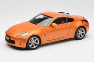 Nissan 350Z Z33 Sunset Orange AUTOart 1:18 77312 Metalas