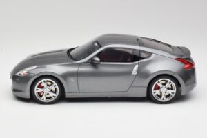 Nissan 370Z Z34 Gun Metallic Otto 1:18 OT465 Derva - nuotrauka 3 iš 6