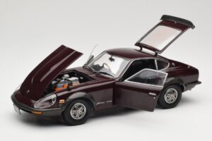 Nissan Fairlady 240Z-G S30 Bordo Kyosho 1:18 08212M Metalas - nuotrauka 2 iš 8