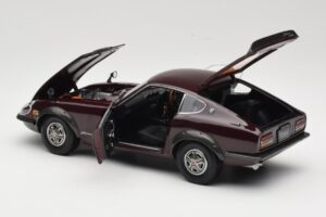 Nissan Fairlady 240Z-G S30 Bordo Kyosho 1:18 08212M Metalas - nuotrauka 5 iš 8
