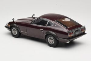 Nissan Fairlady 240Z-G S30 Bordo Kyosho 1:18 08212M Metalas - nuotrauka 7 iš 8