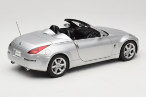Nissan Fairlady Z Z33 Roadster Diamond Silver AUTOart 1:18 77376 Metalas - nuotrauka 3 iš 8