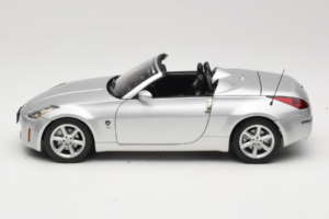 Nissan Fairlady Z Z33 Roadster Diamond Silver AUTOart 1:18 77376 Metalas - nuotrauka 4 iš 8