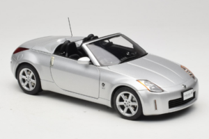 Nissan Fairlady Z Z33 Roadster Diamond Silver AUTOart 1:18 77376 Metalas - nuotrauka 6 iš 8