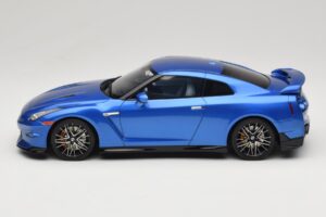Nissan GT-R R35 Skyline Edition Bayside Blue GT Spirit 1:18 GT521 Derva - nuotrauka 3 iš 6