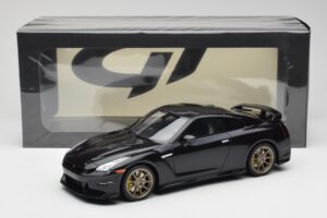 Nissan GT-R R35 Takumi Edition Midnight Purple GT Spirit 1:18 GT932 Derva - nuotrauka 6 iš 6