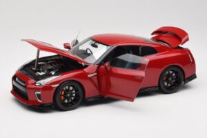 Nissan GT-R R35 Track Edition NISMO Vibrant Red MotorHelix 1:18 M83511 Metalas - nuotrauka 2 iš 8
